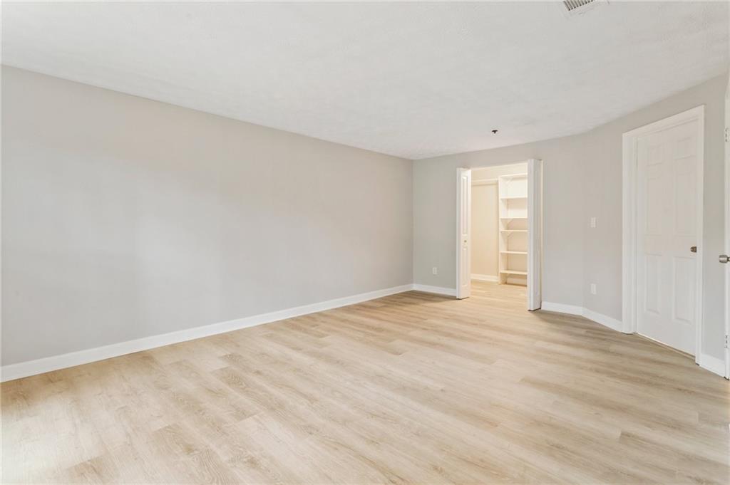 4315 Orchard Park Court Property Photo 26