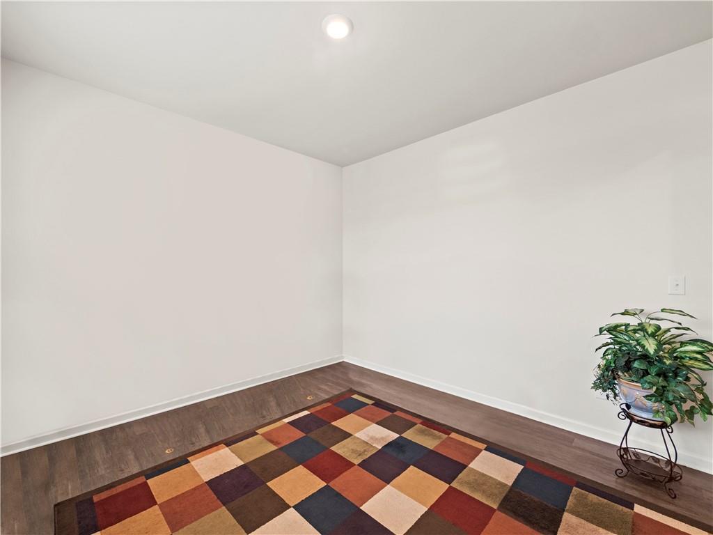201 Walnut Grove Way Property Photo 12