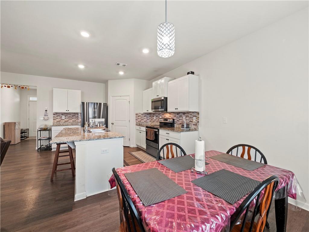 201 Walnut Grove Way Property Photo 15