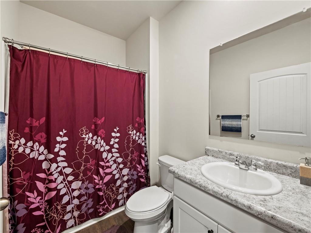 201 Walnut Grove Way Property Photo 17