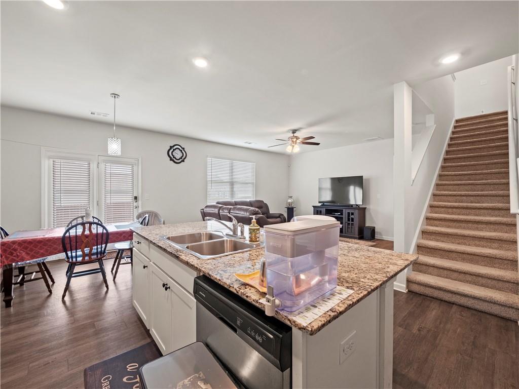 201 Walnut Grove Way Property Photo 18