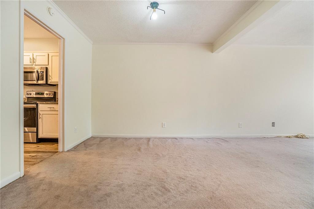 3630 Stonewall Drive Se Property Photo 5
