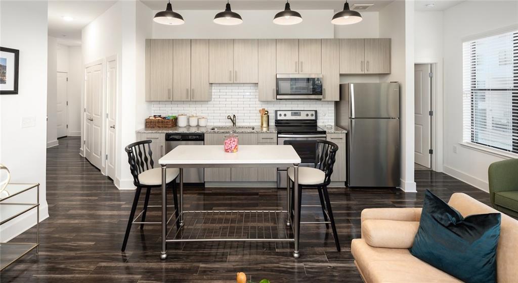 5193 Peachtree Boulevard Unit 1112 Property Photo 5