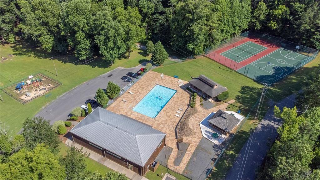 355 Peaceful Loop Property Photo 10