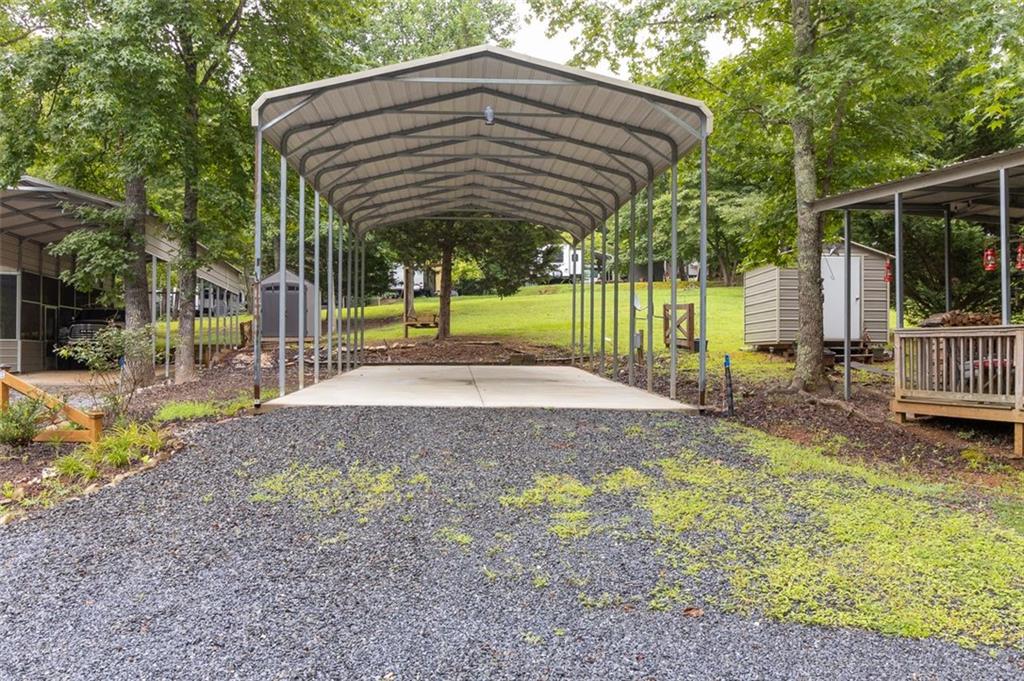 355 Peaceful Loop Property Photo 16