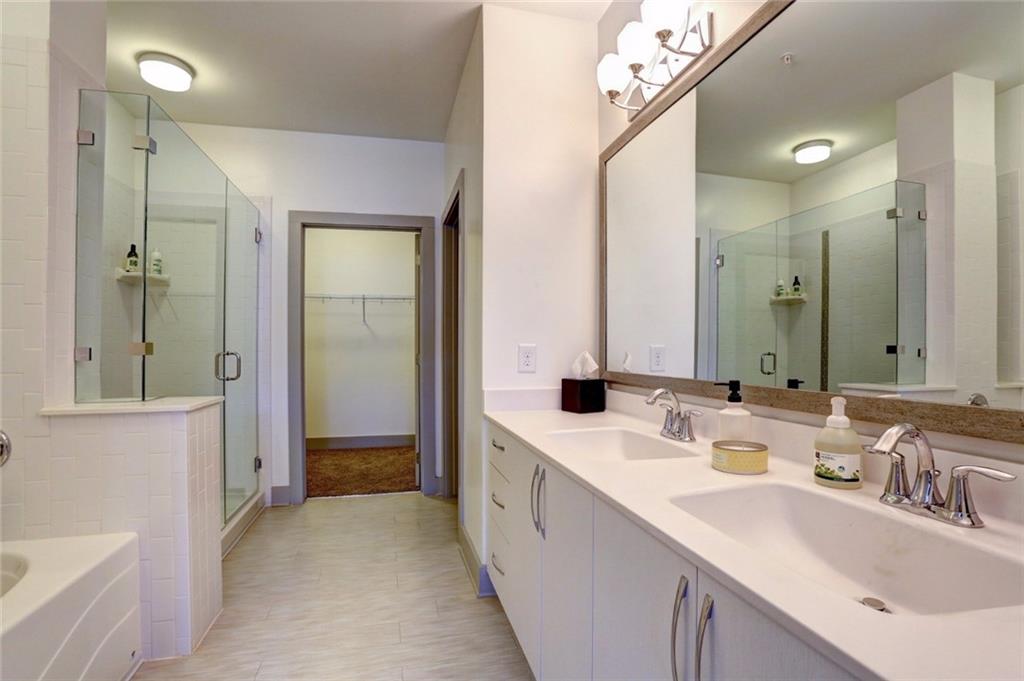 1213 Avalon Boulevard Unit 4203 Property Photo 19