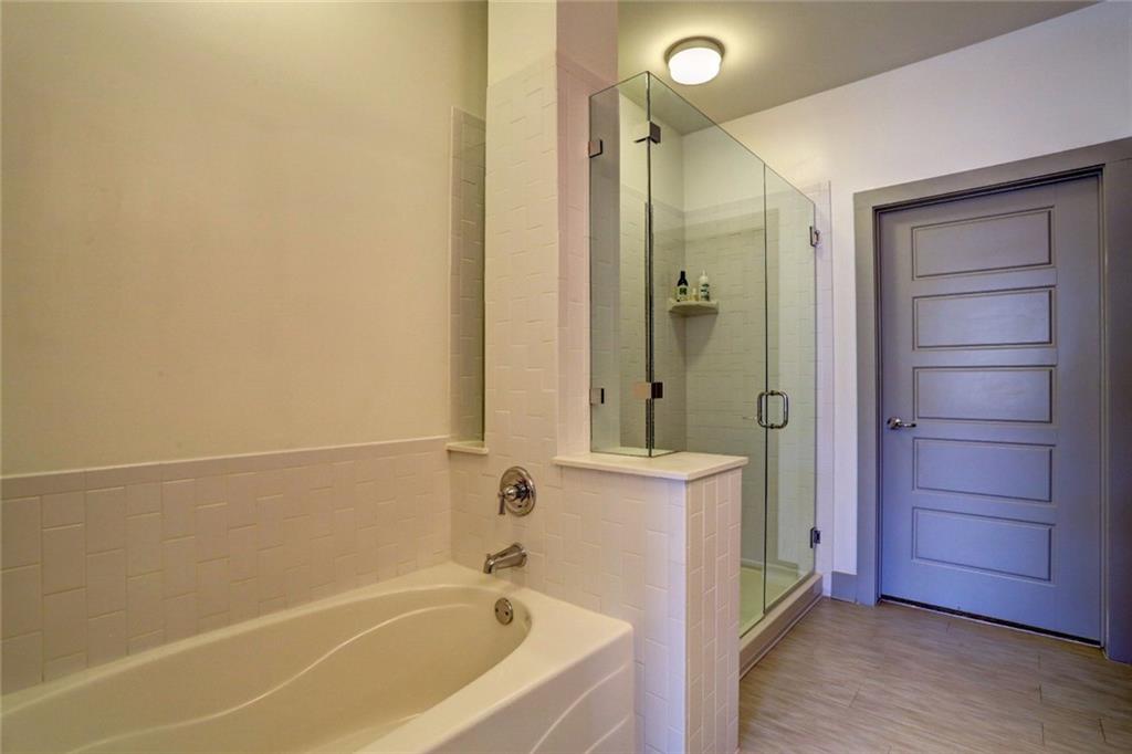 1213 Avalon Boulevard Unit 4203 Property Photo 20