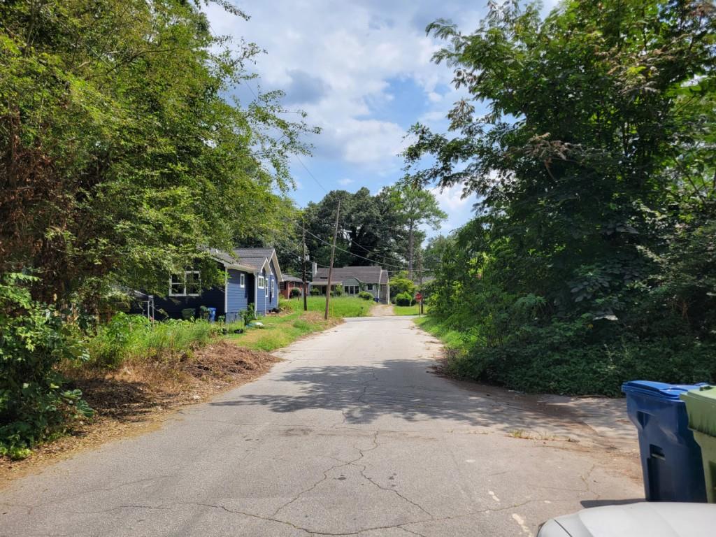 2001 Arlington Nw Property Photo 5