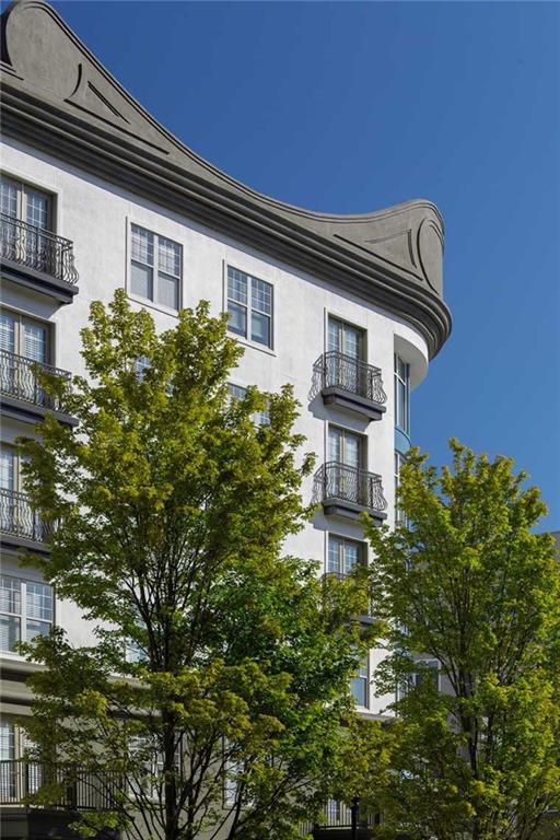 960 E Paces Ferry Road Unit 110 Property Photo 20