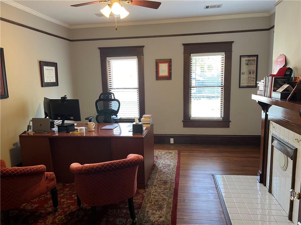 248 N Broad Street Property Photo 3