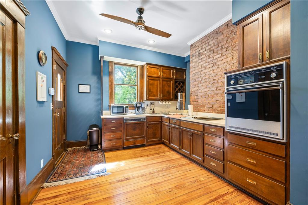 248 N Broad Street Property Photo 19