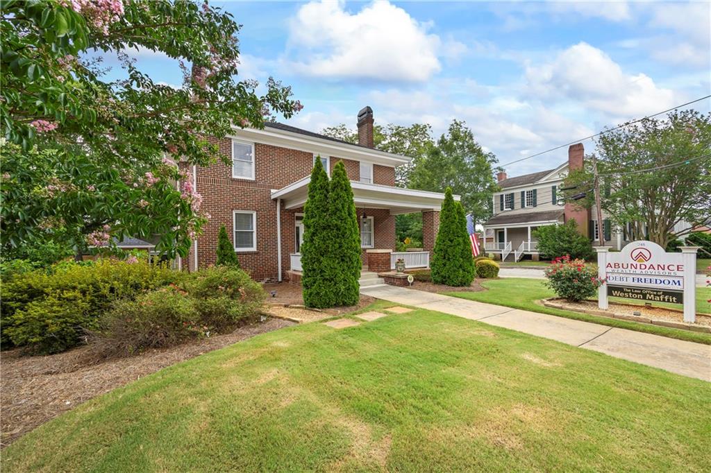 248 N Broad Street Property Photo 23