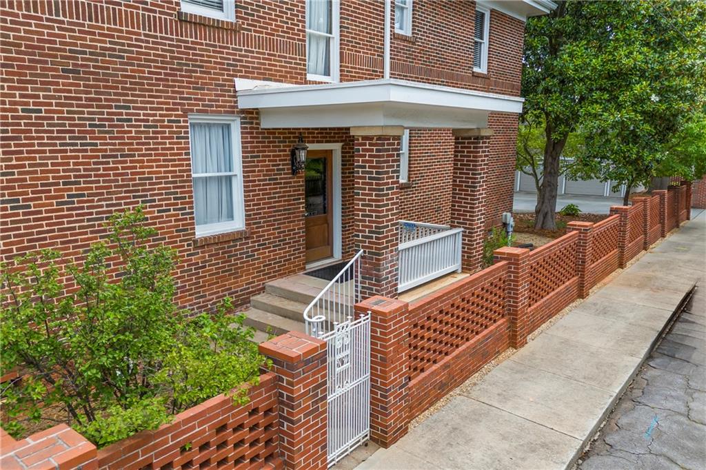 248 N Broad Street Property Photo 31