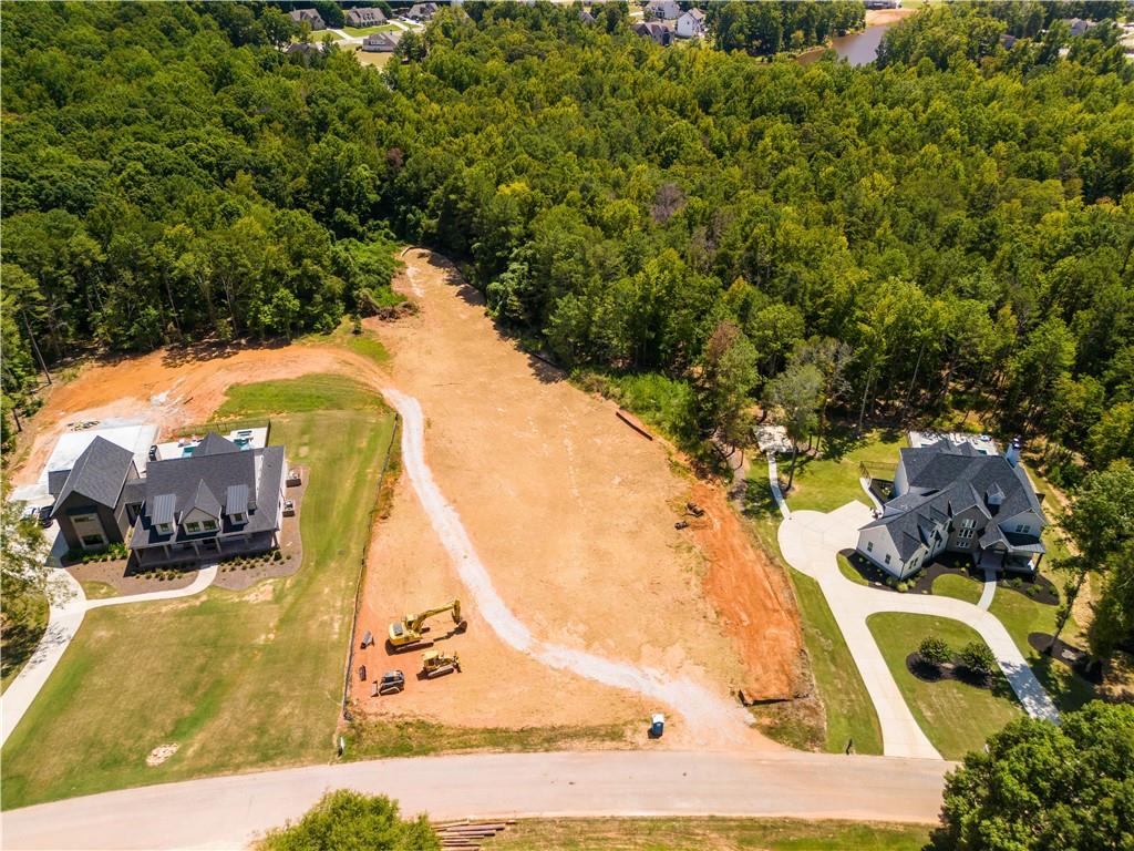 642 Canter Way Property Photo 4