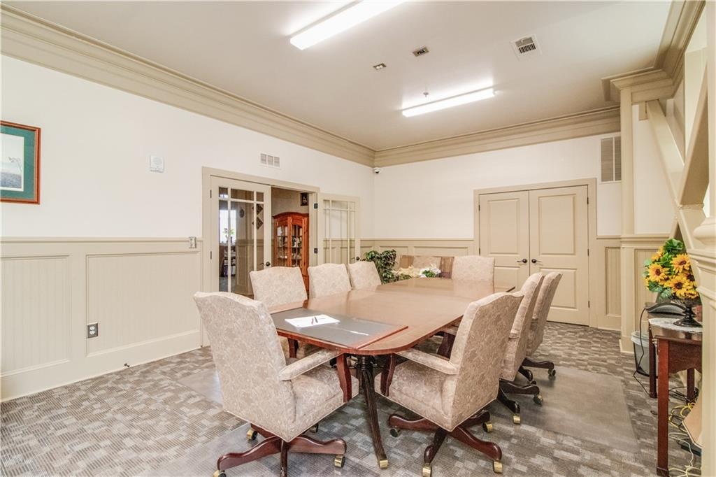 21 E Athens Street Property Photo 100