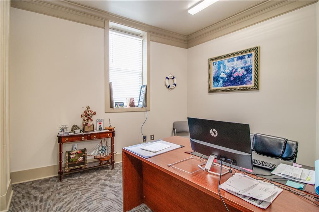 21 E Athens Street Property Photo 107