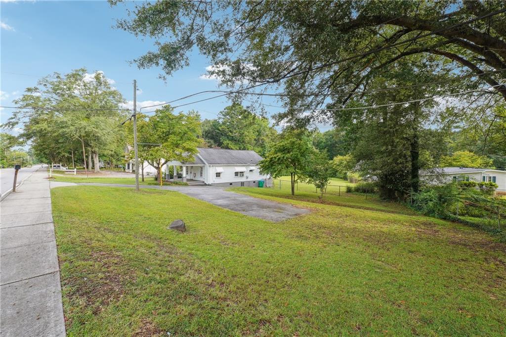5665 Austell Powder Springs Road Property Photo 5