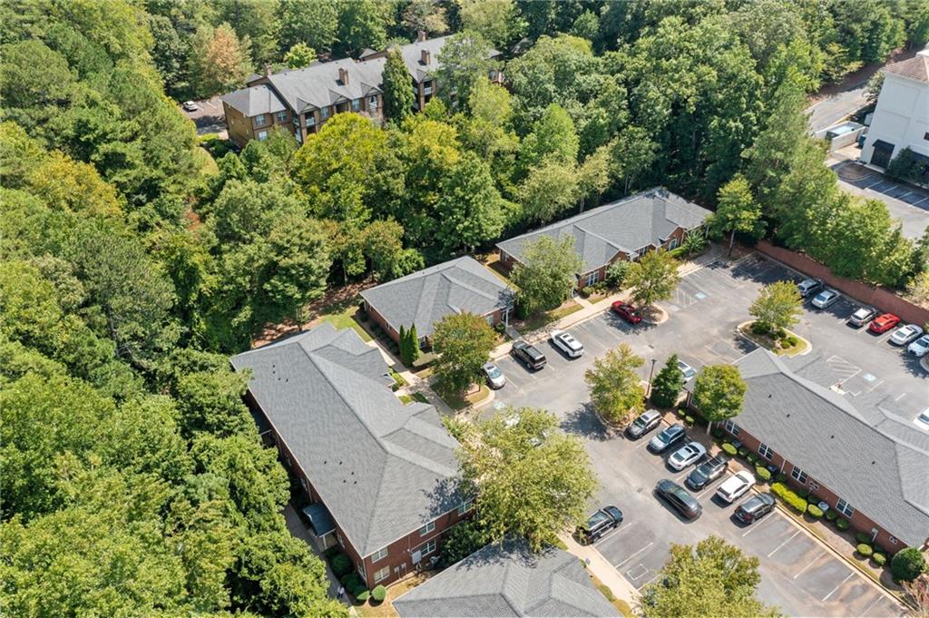 11539 Park Woods Circle Unit 401-402 Property Photo 12