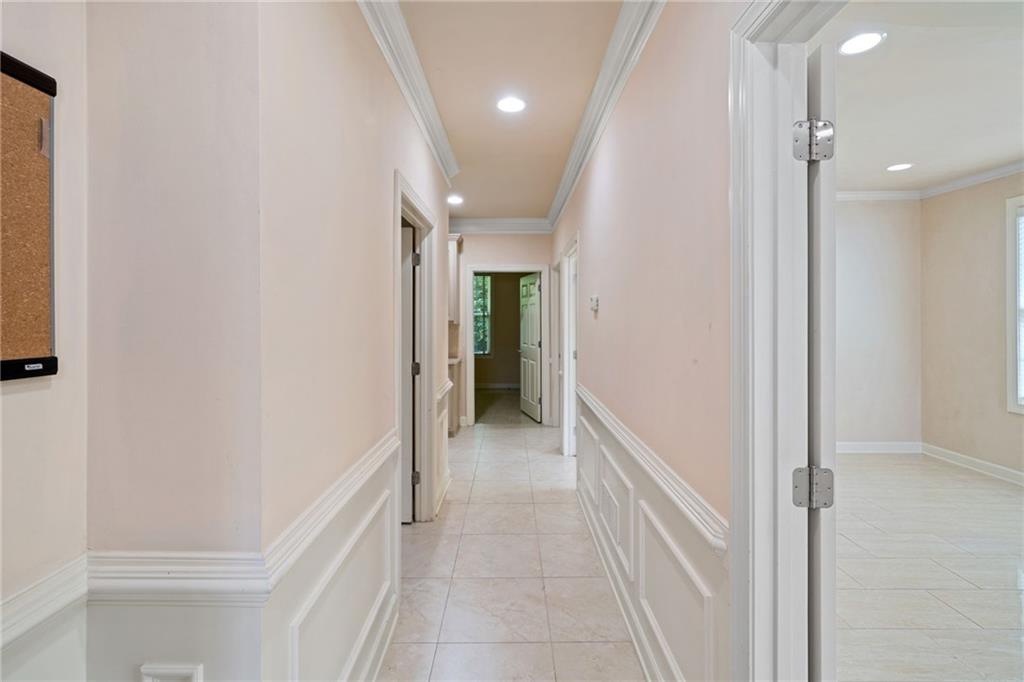 11539 Park Woods Circle Unit 401-402 Property Photo 17
