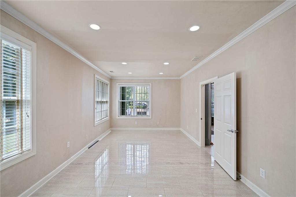 11539 Park Woods Circle Unit 401-402 Property Photo 19