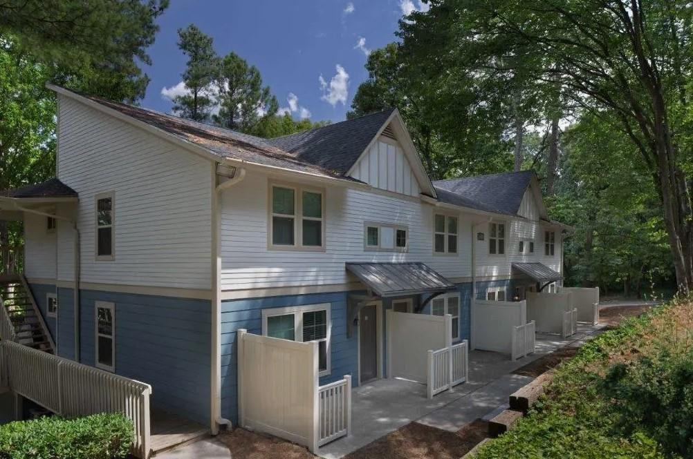 3900 Paces Walk Unit 2631g Property Photo 18