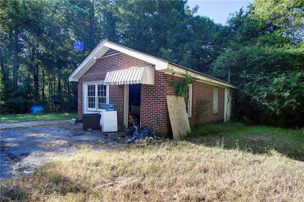 1515 Red Bud Road Ne Property Photo 30