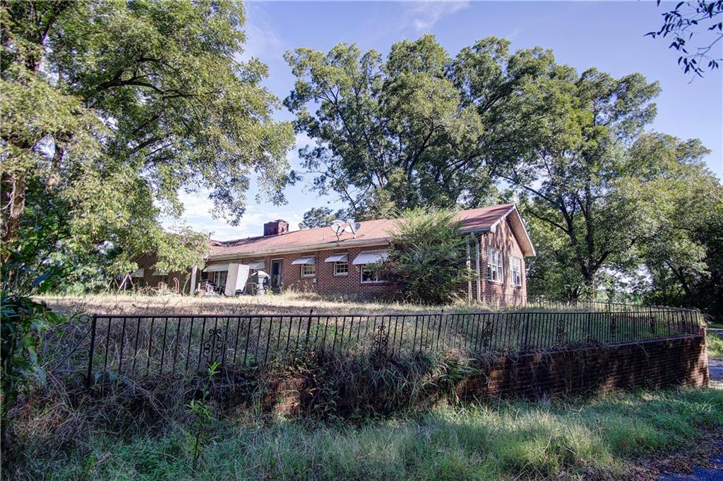 1515 Red Bud Road Ne Property Photo 34