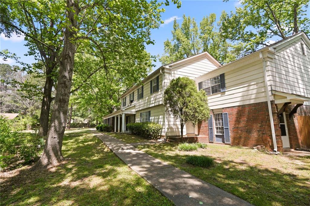 6584 Sleepy Hollow Lane Property Photo 1
