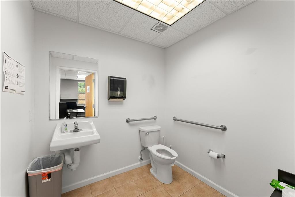 950 Scales Road Unit 200 Property Photo 15