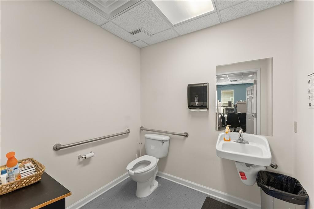 950 Scales Road Unit 200 Property Photo 31