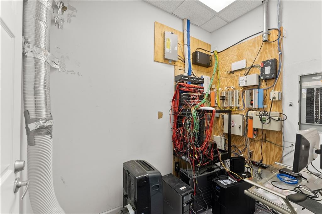 950 Scales Road Unit 200 Property Photo 32
