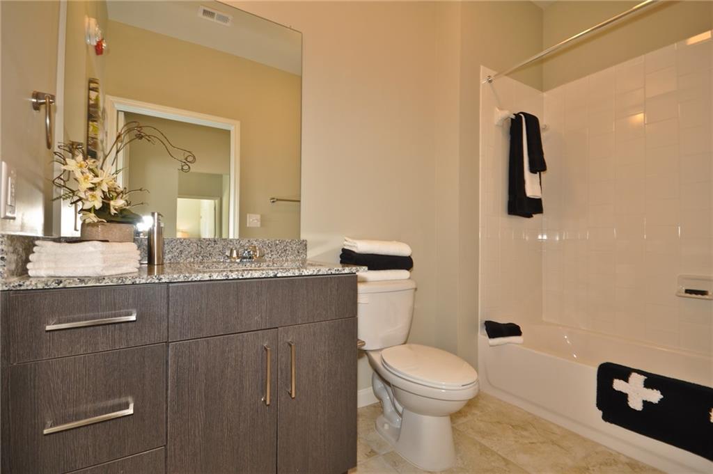 1796 Satellite Boulevard Unit 1401 Property Photo 16