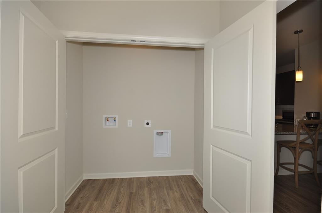 1796 Satellite Boulevard Unit 1401 Property Photo 17