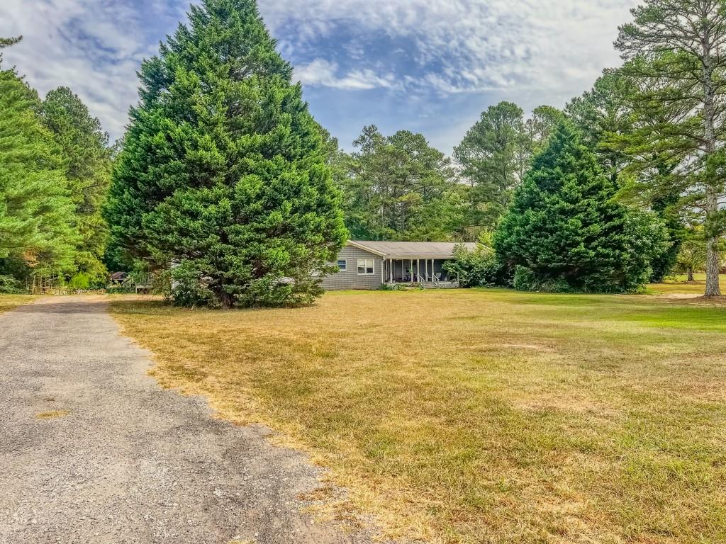 1142 Harbins Road Property Photo 18