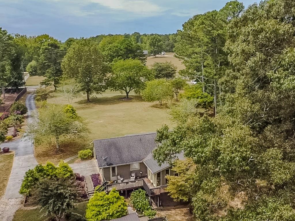 1152 Harbins Road Property Photo 8
