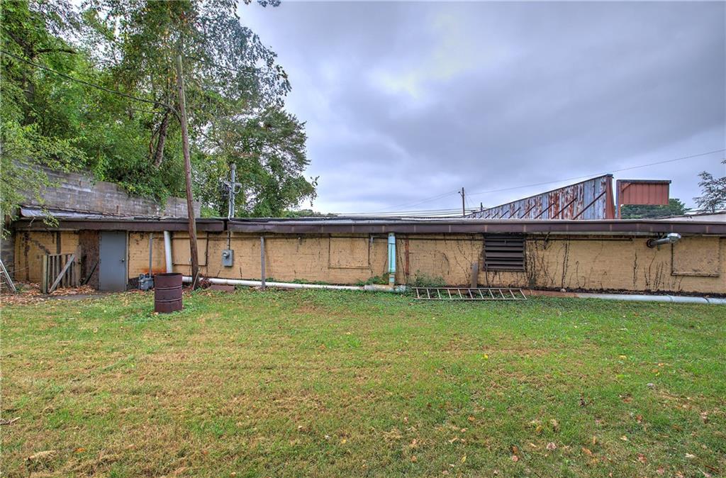 1070 Marietta Road Property Photo 8