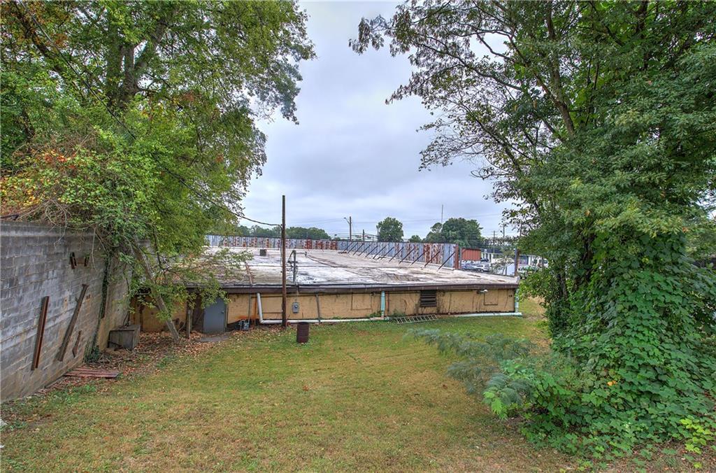 1070 Marietta Road Property Photo 9