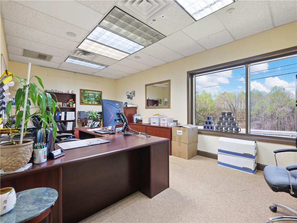 2567 Athens Highway Property Photo 10
