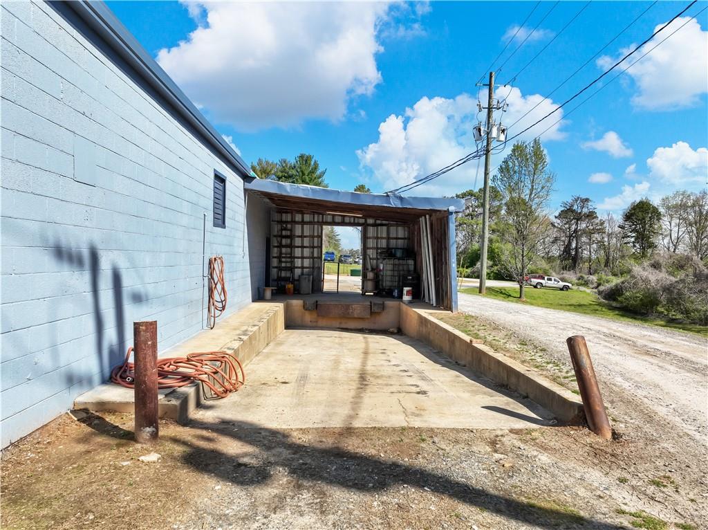 2567 Athens Highway Property Photo 66