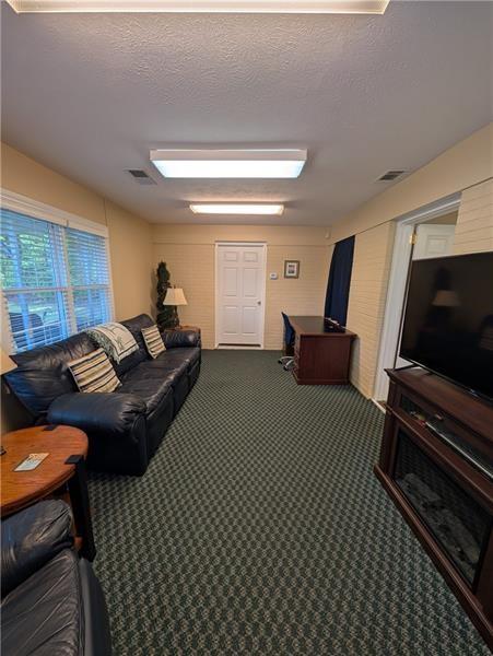 657 W Kytle Street Property Photo 12