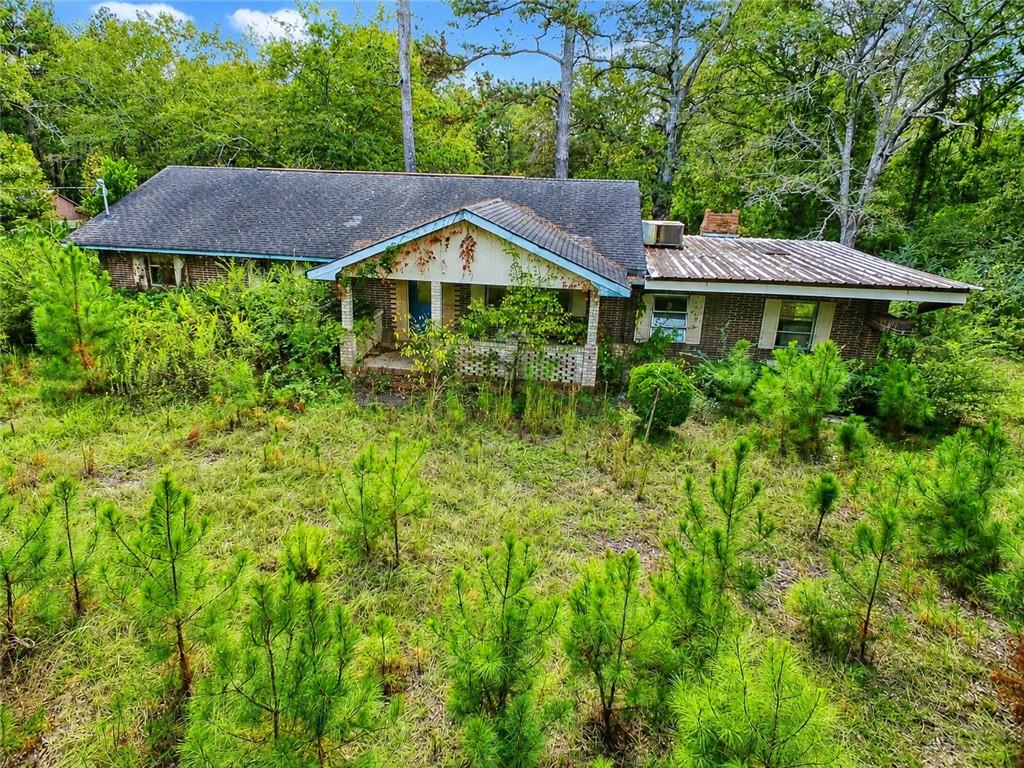 1850 Barnes Ferry Road Property Photo 1