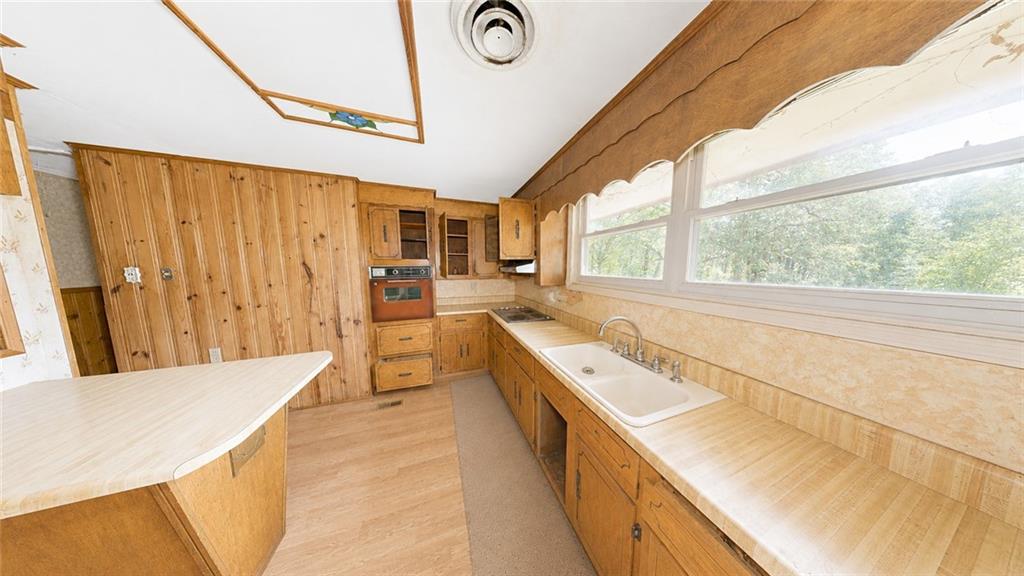 1850 Barnes Ferry Road Property Photo 6