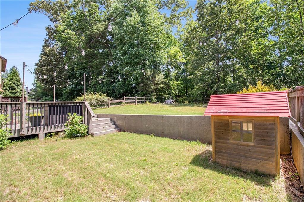 243 Yorkshire Lane Property Photo 44