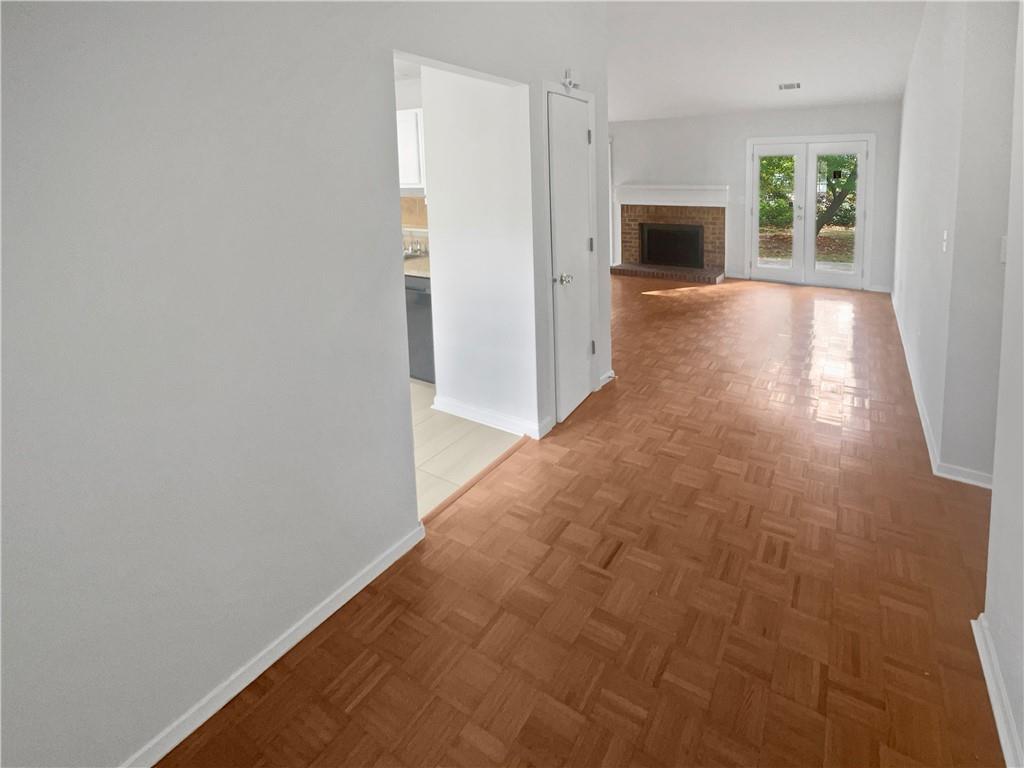 4727 Garden Hills Drive Property Photo 10