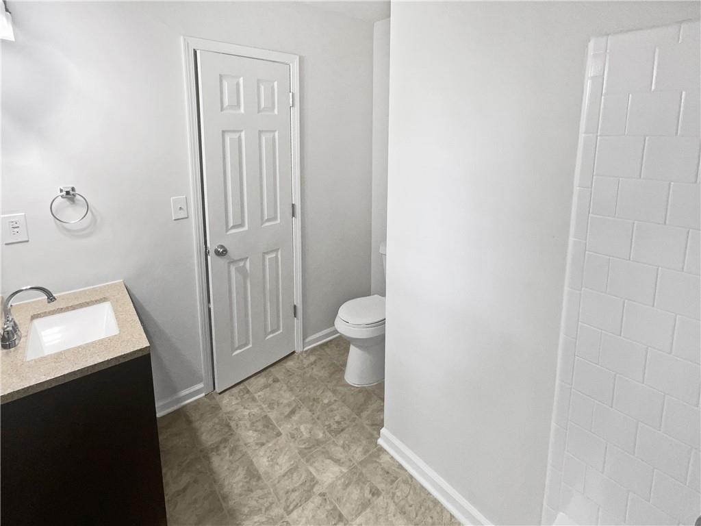 4727 Garden Hills Drive Property Photo 19