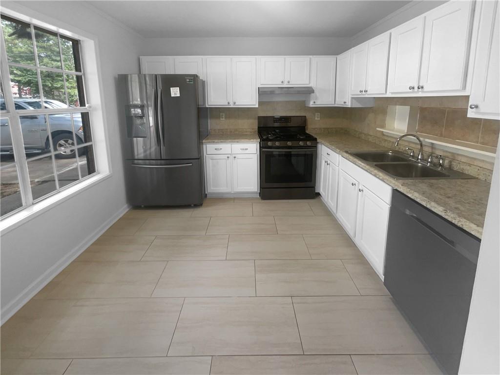 4727 Garden Hills Drive Property Photo 21