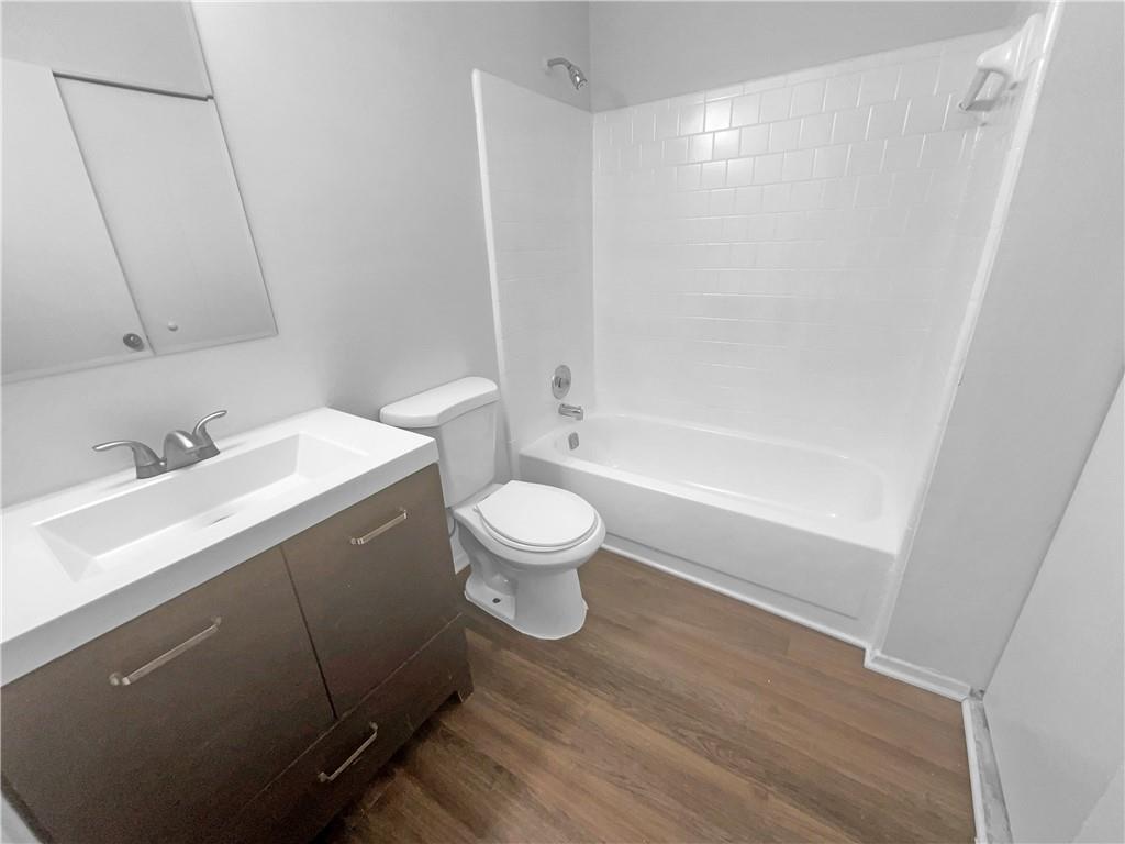4727 Garden Hills Drive Property Photo 23