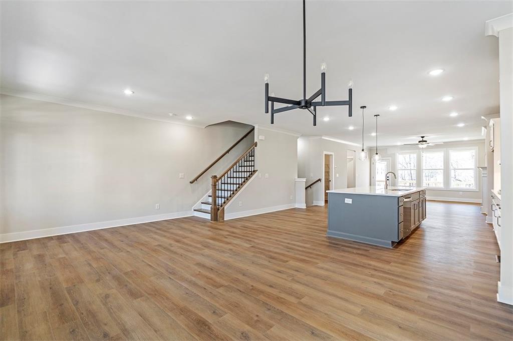 152 Palm Street Property Photo 8
