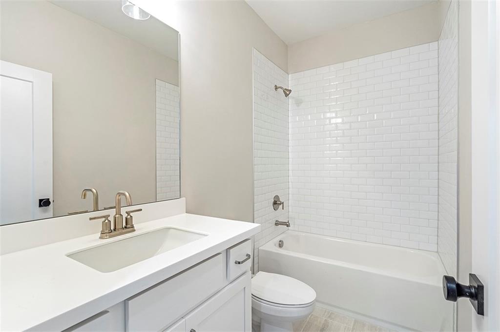 152 Palm Street Property Photo 27