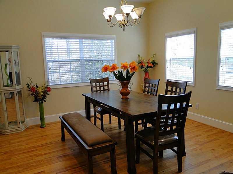 1510 Roberts Drive Se Property Photo 4